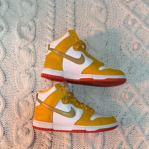 Nike High-Top Women’s Sneakers in Yellow, White & Red Sole